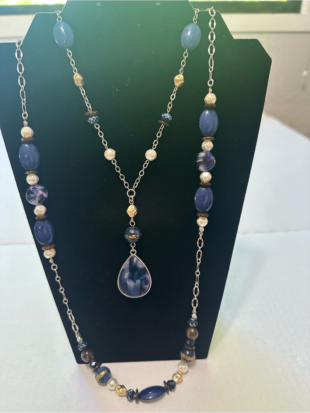 Chico’s Elegant Blue Beaded Teardrop Necklace Long